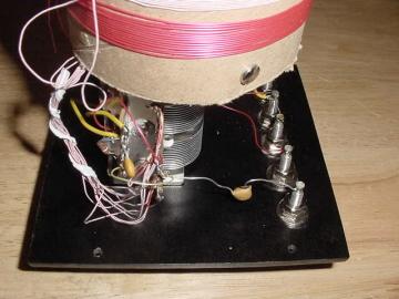 Dave's Crystal Radio  Inside