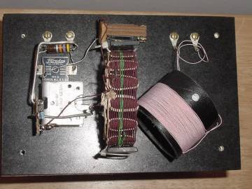 Crystal Radio inside detail