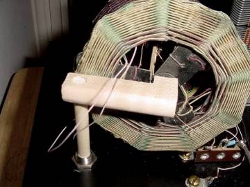 Dave's 15th Crystal Radio Coil Closeup