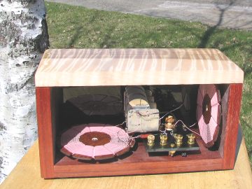 Crystal Radio 52, Back View