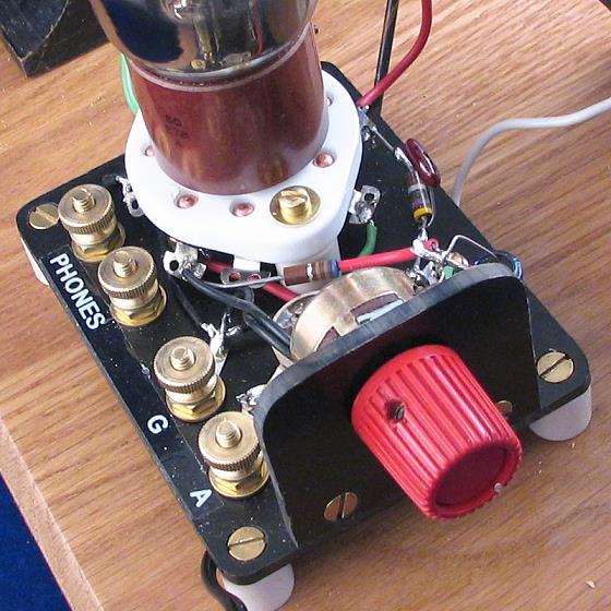 Dave's 1625 Tube Radio, Tube Socket Detail