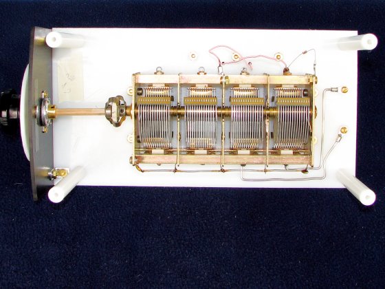Dave Schmarder's DX Crystal Radio ATU Bottom View