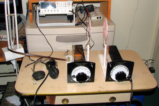 Dave's Homemade Radios, Crystal Set #75 - In Action