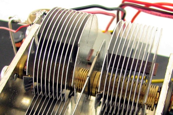 Close-up of the crystal radio bent capacitor plates.