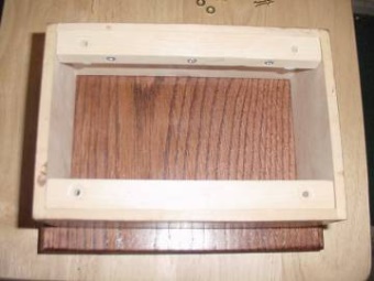 T-Nuts hold the panel to the base.