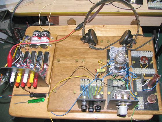 Dave Schmarder's Breadboard Tuning Unit in use, 1 tube regen radio