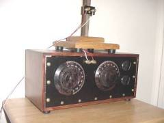 4 Tube Radio