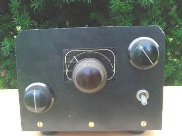 Dave's 1D8GT Regen Radio, Front View