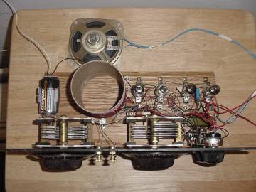 Dave Schmarder's 4 Tube Regen Radio, Top Inside View