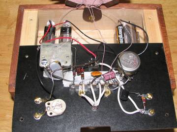 Dave's Regenerative Radio, The Inside View