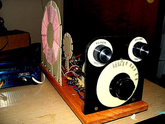 Regenerative dx radio using one tube.
