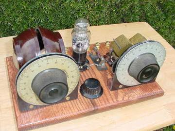 Dave's Homemade Breadboard Radio, Front View