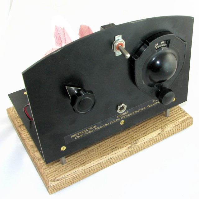 Dave's Homemade Regenerative Radio