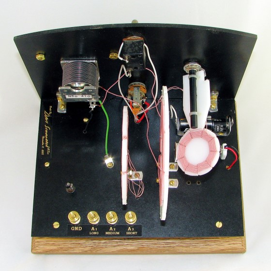 6418 Radio Back View