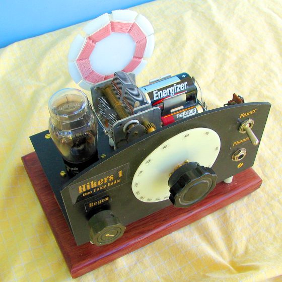 Dave's Hikers Radio, Top View