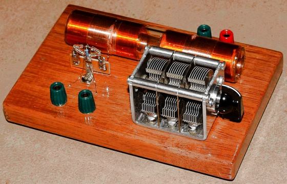 Amplified Crystal Radio