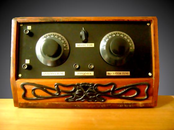 Carlos Eddisson Version 2 Crystal Radio