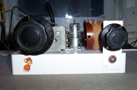 Jara's Single 1T4 Radio