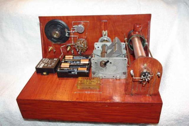 Nick's Homemade Crystal Set - Back View