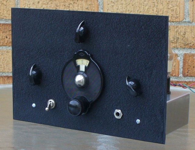 Tom Boyd's 3 Tube 1941 Design Regen Radio, Front View