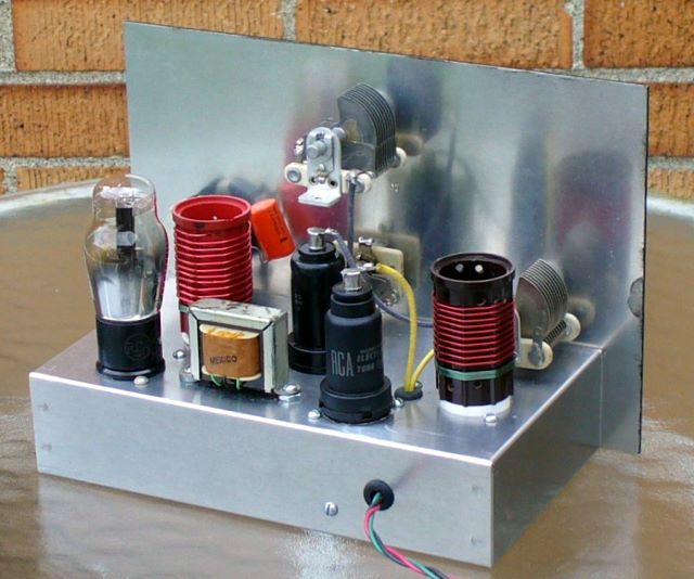 Tom Boyd's 3 Tube 1941 Design Regen Radio, Back View